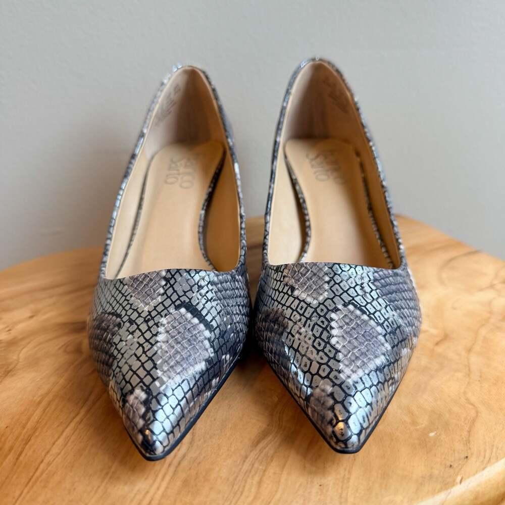 Franco Sarto Tudor Snake-Print Pointed Toe Kitten Heel Pumps Size 6.5 - Picture 2 of 7